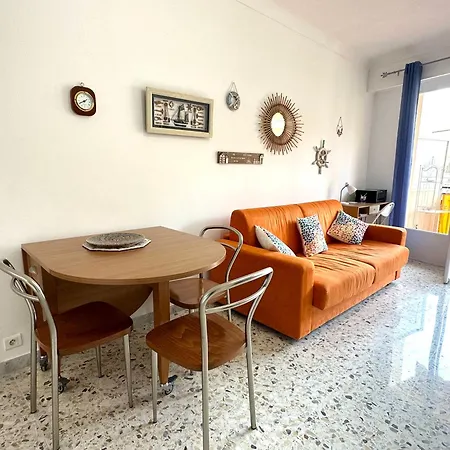 Apartment Cosy 2 Pieces Au Calme Avec Balcon Dans Le Centre *